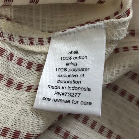 Elizabeth and James Pintuck bib blouse size M - Picture 5 of 9